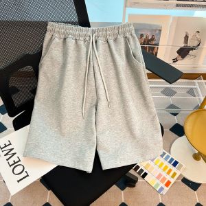 กางเกงขาสั้นชายทรงหลวมสไตล์อเมริกันสตรีท กางเกงขายาวชายชายหาดฤดูร้อน 5 นิ้ว ทรงตรง ทรงหลวม กางเกงขายาวทรงตรง