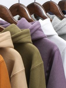 เสื้อสเวตเตอร์มีฮู้ดแบบหลวมๆ สไตล์เกาหลีสำหรับผู้ชาย ฤดูใบไม้ร่วง/ฤดูหนาว ทรงหลวมๆ สีสันสดใส สำหรับคู่รัก ผ้าฝ้ายผสมโพลีเอสเตอร์