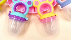 จุกใส่ผลไม้ดูด จุกดูดผลไม้ จุกกัดซิลิโคนใส่ผลไม้ ที่ดูดหัดทานผลไม้เด็กน้อย สำหรับเด็กอ่อน