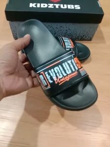KIDZTUBS Sandal Anak Laki Laki Karet Slip On Selop Slide Jepit Karakter Hitam 6 10 Tahun Kaki Fashion 1158101224