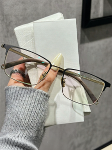 CHUTONG | Ultra-light Titanium Semi-rimless Glasses for Large Faces Stylish Men's Prescription Anti-blue Light Frame
