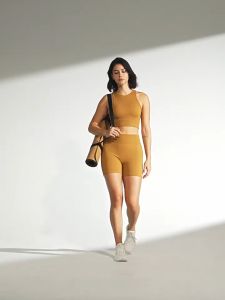 Bộ Đồ Tập Thể Thao Yoga Nữ AB 5041 Vải Dệt Kim Áo Mút Liền Kín Lưng Không Tay Áo Quần Ngắn Co Giãn Tốt Nhanh Khô