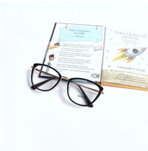 PROMO Kacamata Wanita Cat Eye HIROMI 95290 Fashion Gratis Lensa Minus Photocromic Anti Uv Blueray