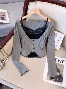 Sweet And Spicy Style Lace Splice Fake Two-Piece T-Shirt Womens Autumn Design Sensation Pleated Short Top Loose Fit Knitted Long Sleeve