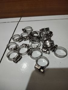 klem selang stainless 304 7/8 prngunci selang gas air isi 10 pcs