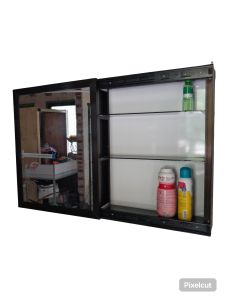 CERMIN MIKE UP DINDING PINTU GESER ALUMINIUM