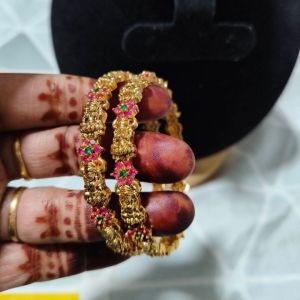 premium quality beautiful Gold polish Lakshmi bangles with Kemp stones( Pair of bangles)
