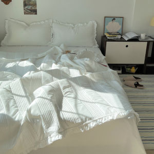 Washable Cotton Lace Summer Quilt Three-Piece Set Simple Solid Color Air Conditioner Compatible Machine Washable Bedding Cover