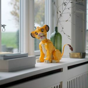 LEGO Disney Classic 43247 Young Simba the Lion King (1445 Pieces)