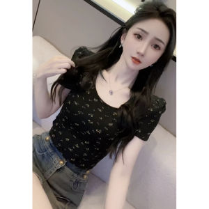 Áo Thun Tay Bồng Cổ Chữ U Hở Lưng Hoa Mùa Hè Mới Cho Nữ Dáng Ôm Vừa Vặn Thời Trang Ngắn