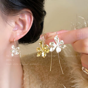 Fashionable Butterfly Flower Ear Hooks for Women Elegant Personality Vintage Style Earrings Fresh out New Popular Jewelry