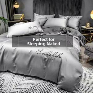 Complete Dormitory Bedding Set