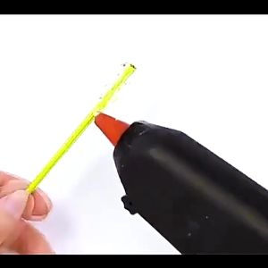 Súng Bắn Keo Nhựa Silicone Làm Thủ Công - Máy Bắn Keo Nến Công Suất 20W Tặng Kèm 10 Cây Keo