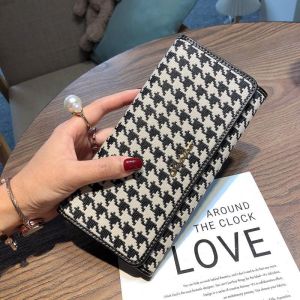กระเป๋าสตางค์ผู้หญิงสุดเก๋ กระเป๋าใส่โทรศัพท์มือถือแบบยาวพร้อมพิมพ์ลาย ดีไซน์เก๋ไก๋ กระเป๋าใส่บัตรแบบหรูหรา