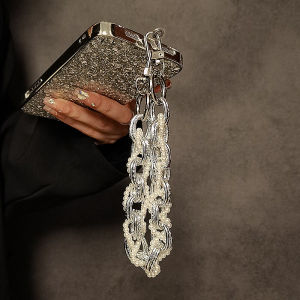 Luxury Fancy Pearl Metal Handle Chain Wrist Short Lanyard Strap Clip Phone Case Keychain Handbag Pendant