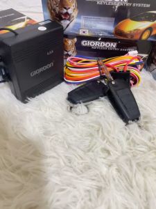 Bộ khiển cửa ô tô từ xa GIORDON bảo hành 3 tháng. Bộ điều khiển cửa ô tô mã 2202. Điện 12v và 24v