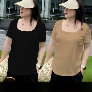 เสื้อยืดคอกว้างแขนสั้นทรงหลวมสำหรับผู้หญิงไซส์ใหญ่ ฤดูร้อน 2024 เสื้อผ้าทำงานสไตล์เรียบง่าย สีพื้น คอเหลี่ยม ปกติ