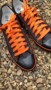 ราคาถูกเหลือเชื่อ เพียง 200 บาท มาใหม่ล่าสุด ผ้าใบชาย มีใหญ่ถึง45 ผ้าใบยีนส์ดำ ขอบส้ม งานไทยของ LeoStar ใส่ดีใส่ทน