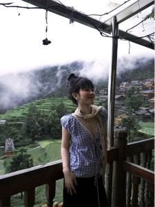 Chen Xiao Leg~Turn Left Dopamine Grid Lace Trim V-neck Top Womens Summer Sweet Delicate Small Shirt Fashion Sun Protection Clothing