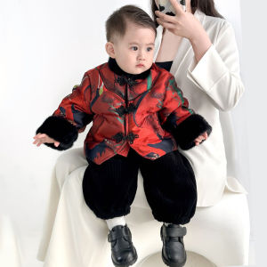 ชุดแต่งงานวันเกิด 1 ปี สำหรับเด็กชาย ชุดกี่เพ้าจีน สีแดง ชุดเด็กชาย ชุดเยาวชน ชุดกี่เพ้าจีน สำหรับวันหยุดในช่วงฤดูใบไม้ร่วงและฤดูหนาว