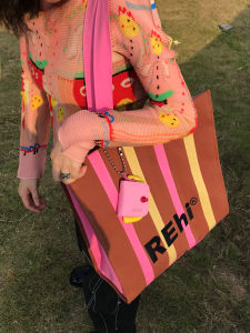 กระเป๋าผ้าใบ Tote Bag สำหรับใส่ของใช้ประจำวัน สไตล์เกาหลี ขนาดใหญ่ ปิดด้วยแม่เหล็ก กระเป๋าสะพายข้างแบบสะพายไหล่ข้างเดียวสำหรับใส่ไปเรียน