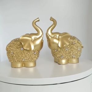 2 Pcs Patung Gajah Gold Fengshui Pembawa Keberuntungan Dekorasi Meja Ruangan Tamu Kantor