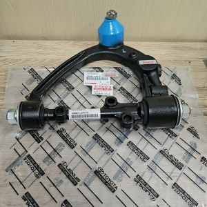 SAYAP KAPAK SEBELAH KIRI HIACE COMUNTER