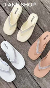 Womens Open-Toe Flat Flip Flops Slip on Sandals for Outdoor Wear Rubber Non-Slip Sole Durable Waterproof Trendy Sandals