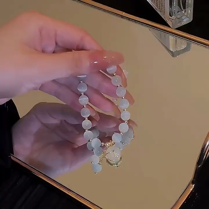DIXUN🔥🔥🔥 Exquisite Opal Beaded Bracelet For Women Elegant Lucky Cat Pendant Elastic Bracelets Fashion Light Luxury Jewelry Girls Gifts