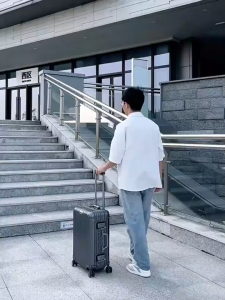 SOFTHOME High-end All magnesium aluminum alloy Large Capacity Luggage Whole body Aluminum Suitcase