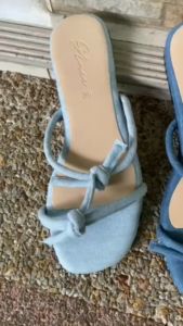 รองเท้าแตะผู้หญิง Grace GF-028 ส่งเร็ว รองเท้าส้นแบน รองเท้าแฟลต รองเท้าแฟชั่น ยีนส์ปม 36-41 ความยาว 1 cm