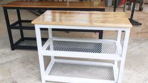 จัดส่งแบบสำเร็จ!!! ชั้นวางรองเท้า 3 ชั้น ชั้นเก็บรองเท้า พร้อมที่นั่งท๊อปไม้ โครงสร้างเหล็กแข็งแรง ทนทาน ที่วางรองเท้า MT Design MT002