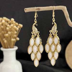 ต่างหูเงินม้งแบบนิ่งของนกฟีนิกซ์ที่ทำจากชุบไทเบาปักลายพม่า ต่างหูแบบระบายอากาศสำหรับผู้หญิง วัสดุอื่นๆ