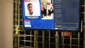 Outdoor Indoor Digital Antenna HDTV DTV Digital TV High Definition Aerial Antenna With Signal Receiver Compatible to All ISDBT TV Conversant With Any Digital Decoder【No Blackbox Needed Direct Plug to TV】HD Digital TV Antenna Digital TV Aerial