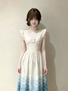 CHANGTONG | French Elegant V-Neck Waist Slimming Fairy Dress Summer