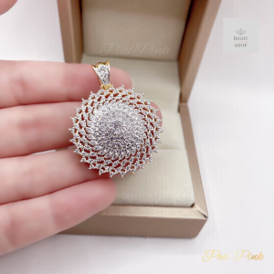 (จี้เพชรออกงาน)จี้เพชรออกงานทรงกลมเน้นดีไซน์สวยสำหรับออกงาน