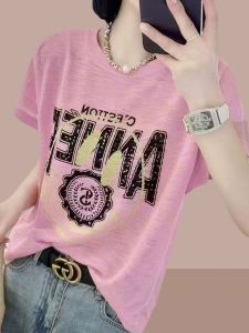 เสื้อยืดคอกลมแขนสั้นผ้าฝ้ายลายดอกไม้สไตล์เกาหลีสำหรับผู้หญิงไซส์ใหญ่ ฤดูร้อน 2023 เสื้อผ้าทำงานลำลองแบบหลวมๆ