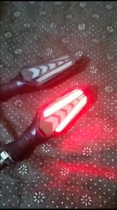 2 pcs Lampu sen running model panah merah sen running kuning universal semua motor