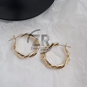 Anting Korea Wanita Classic Retro Elegant Anting Tusuk Titanium Anting Giwang Aksesoris Import Ant40 Ziorra