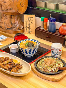 Retro Style Ceramic Noodle Bowl Creative Eel Rice Bowl High Footed Beef Rice Bowl Hand Painted Donburi Udon Noodle Bowl