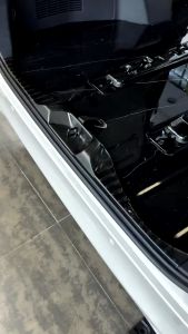 [FST]  Toyota Alphard Vellfire Auto Rear Bumper Protector IN OUT  Titanium Black Guard Trunk Protective For AH30 AGH30