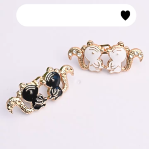 BECORATE Cute and convenient miniature animal-shaped trouser pin to adjust the waist of pants