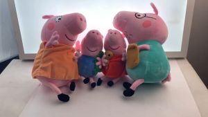 40cm ตุ๊กตาน่ารักๆ Peppa George Pig ตู่กู้สีของเล่น ตู่กู้หมู ผ้านูมอ่อน ของขวัญวันเกิด ของเล่นเด็ก