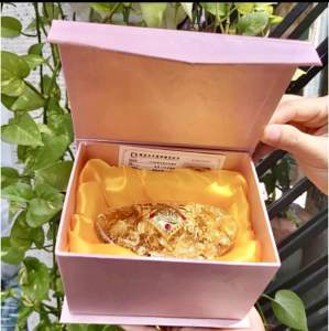 Thỏi vàng dịp Tết cao 6.8cm ngang 11 cm