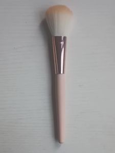 Powder Blush Makeup BrushMultifunctional Face Brush For Blush Soft Bronzer & Highlight Application