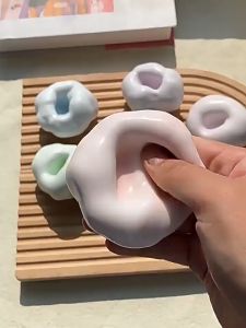 SKISOPGO พร้อมส่ง Squishy ของเล่นบีบ สกุชชี่ คุกกี้ หอมนุ่มสโลว หนึบหนับ บอลทรายบอลยืด เนื้อบีบฟิน