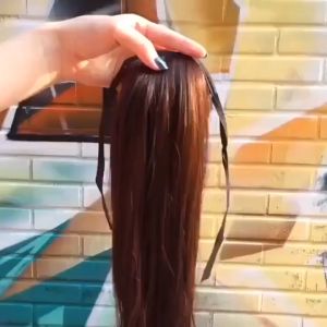 Wig for women with long wavy hair and strap-on pear flower curls ponytail simulation medium-length