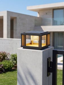 VINCAN | Solar Outdoor Gate Post Light