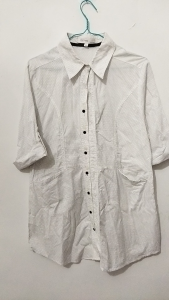 BL0006 Preloved Blouse/Kemeja motif polkadot St Yves