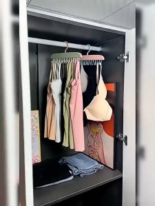 เสื้อ ไม้แขวน 8 ตะขอ อเนกประสงค์ เนคไทน์ หมวก เสื้อคลินิก จัดระเบียบ กันลื่น